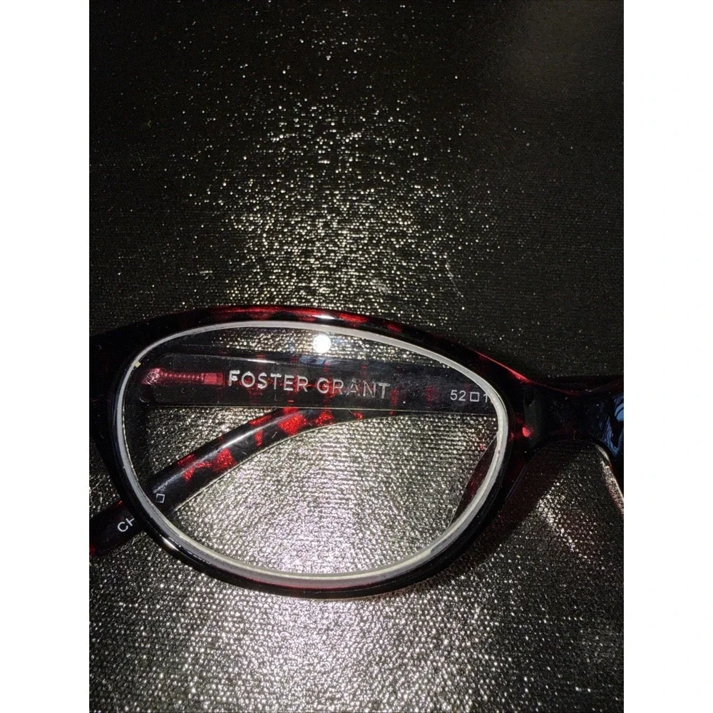 FG123 Foster Grant WHO MONICA +1.50Women's Readers MAGENTA  READING GLASSES 5356